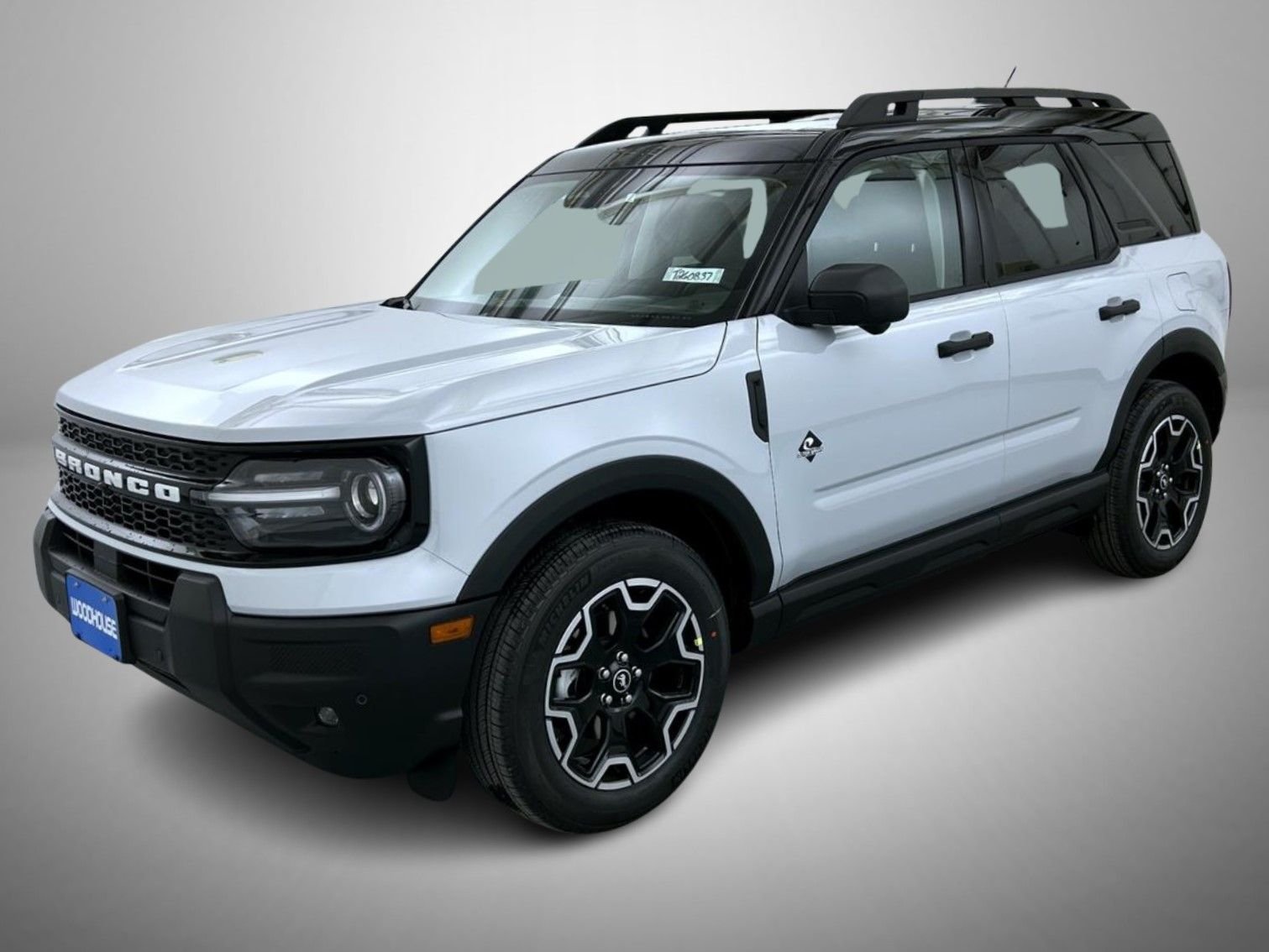 New 2026 Space White Metallic Ford Outer Banks image 1