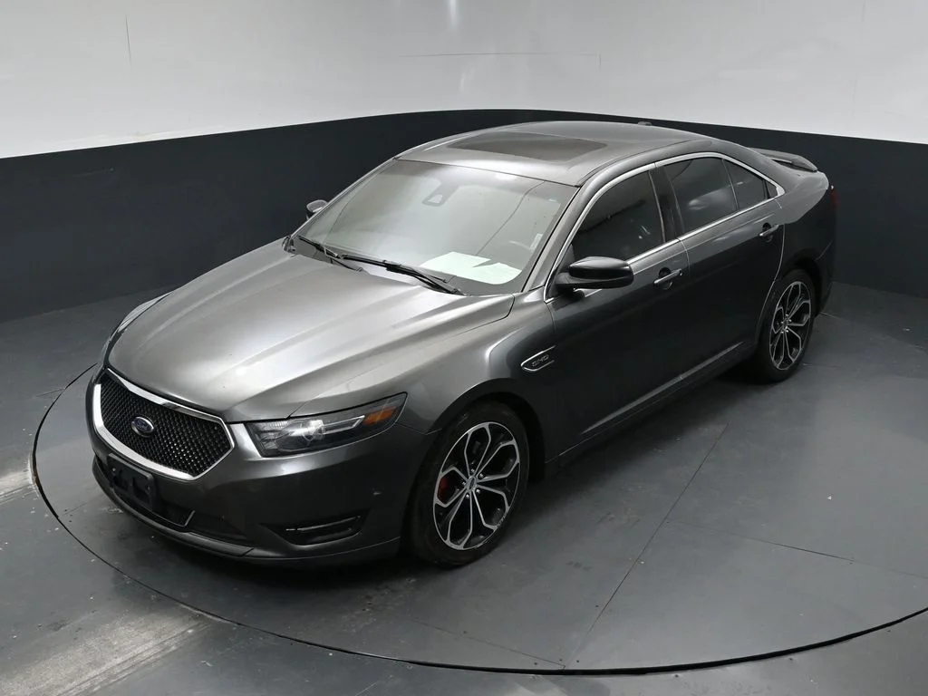 Used 2018 Gray Ford SHO image 14
