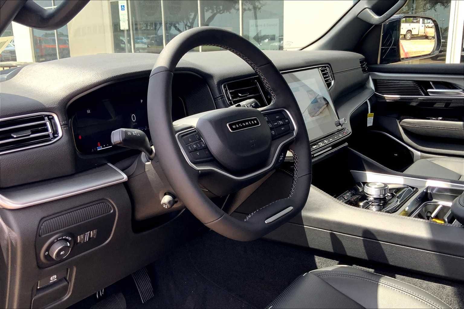 2025 Jeep Wagoneer Series I - Photo 8