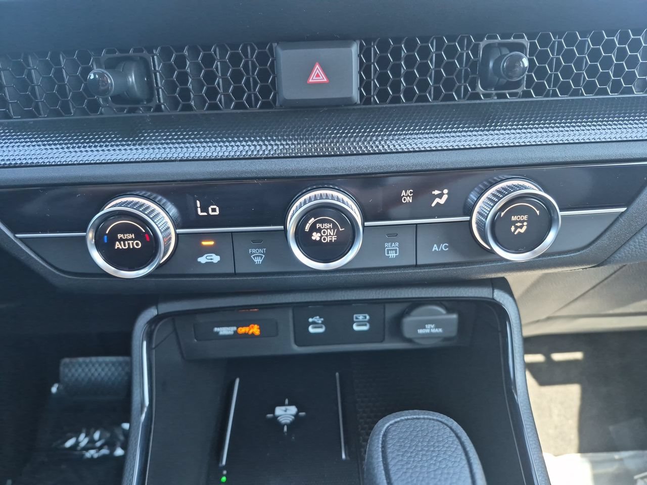 New 2027 Platinum White Pearl Honda LX AWD image 18