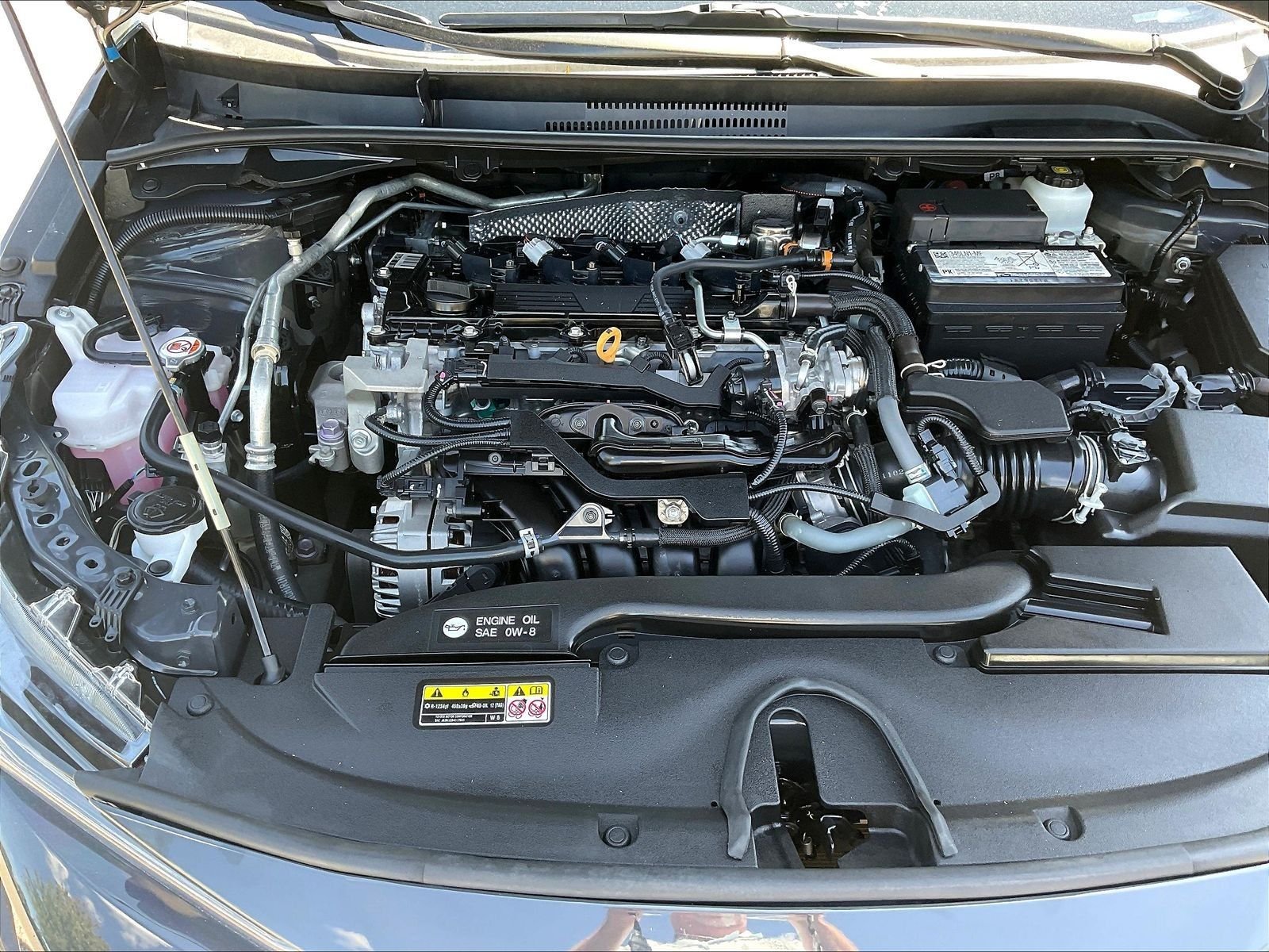 Used 2024  Toyota LE image 32