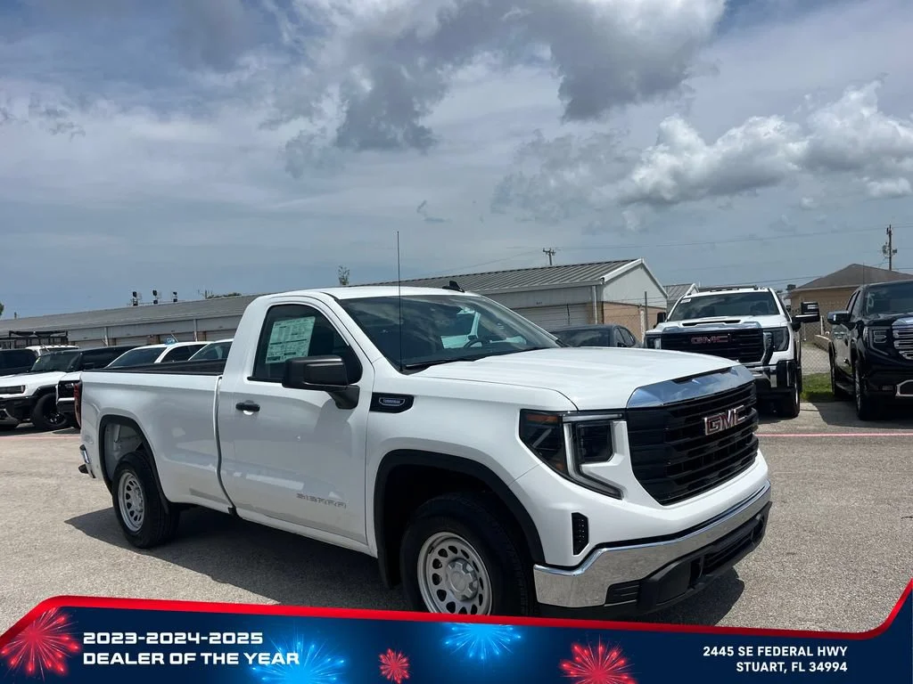 New 2026 Summit White GMC Pro image 2