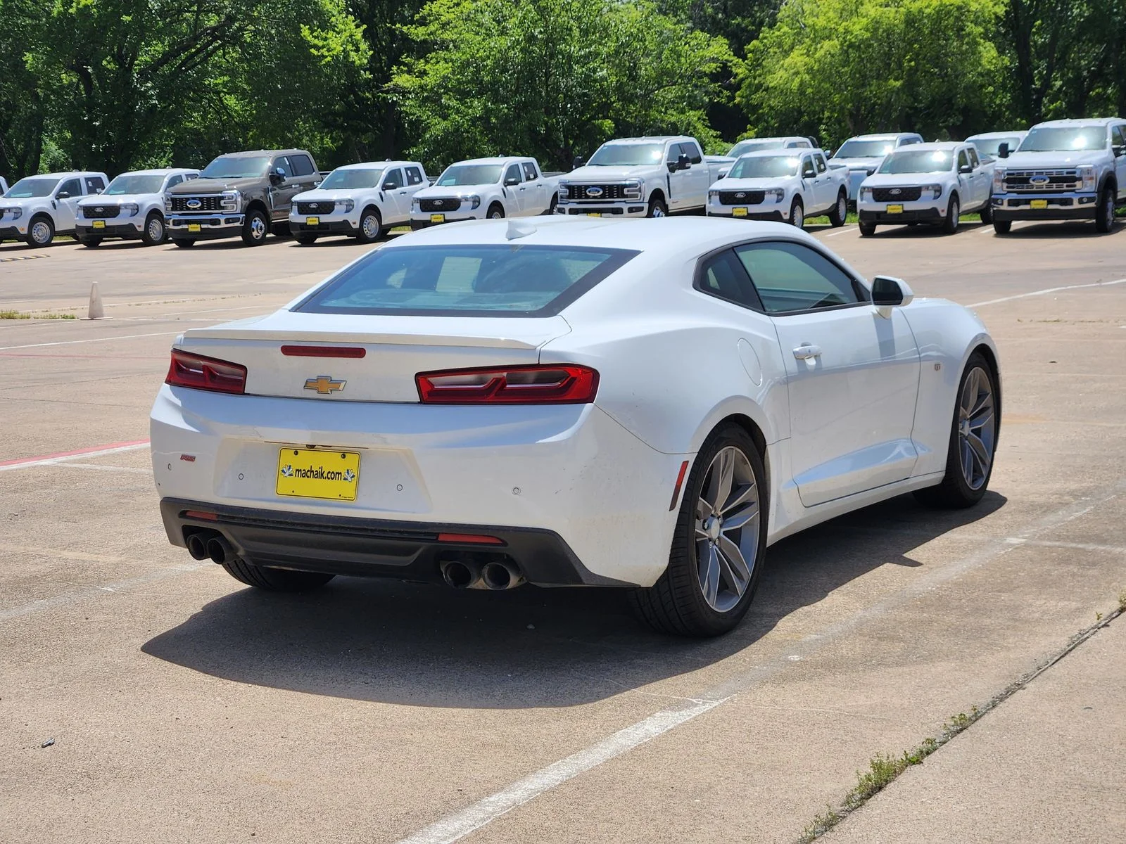 Used 2017 White Chevrolet 2LT image 6