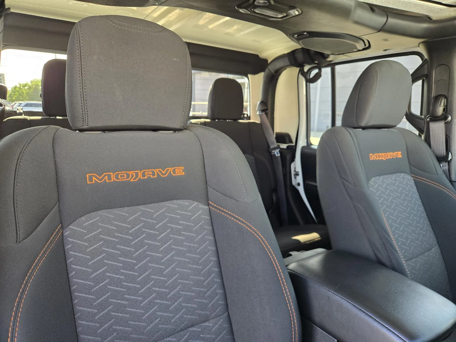 2021 Jeep Gladiator Mojave - Photo 33