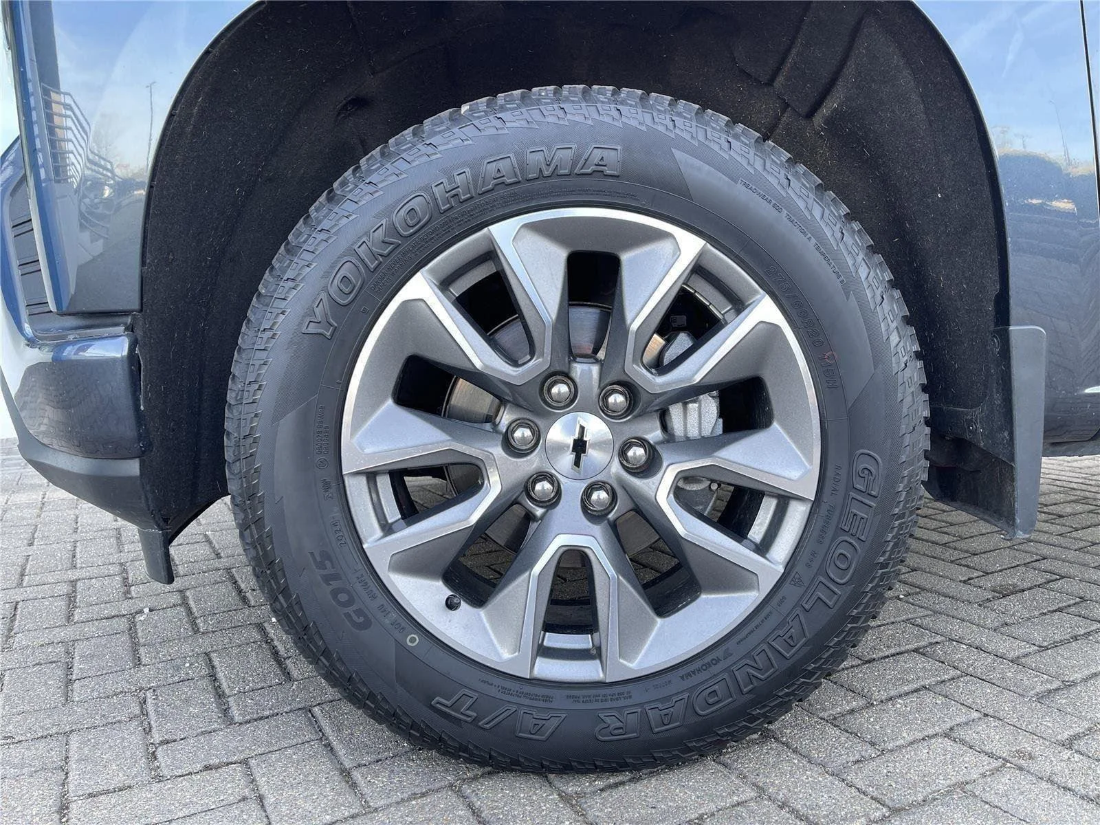Used 2022 Shadow Gray Metallic Chevrolet RST image 10