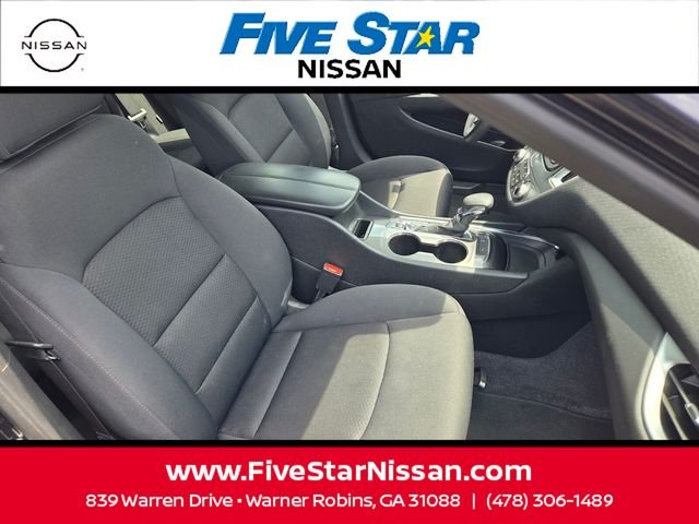 Used 2023 Gray Chevrolet LT image 15