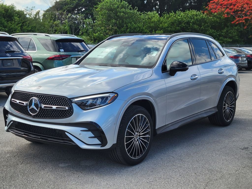 New 2026 Cirrus Silver Metallic Mercedes-Benz GLC 300 image 29