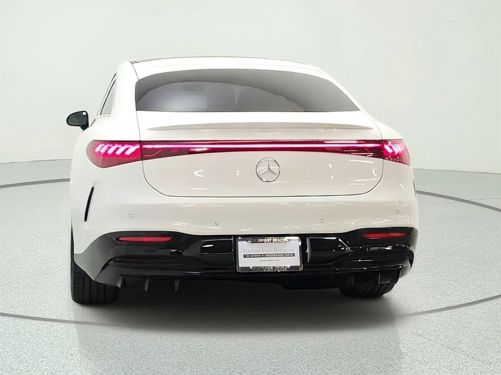 Certified Used 2024 MANUFAKTUR Moonlight White Metallic Mercedes-Benz EQS 450 4MATIC® Sedan image 6