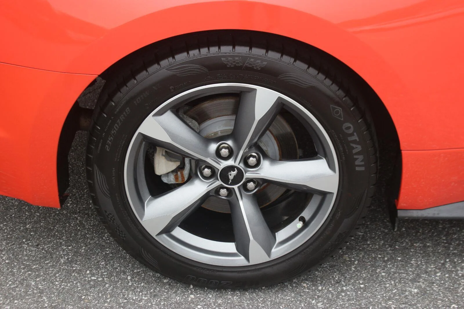 Used 2016  Ford V6 image 32