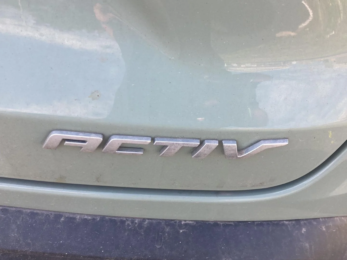 Used 2024 Cacti Green Chevrolet ACTIV image 11