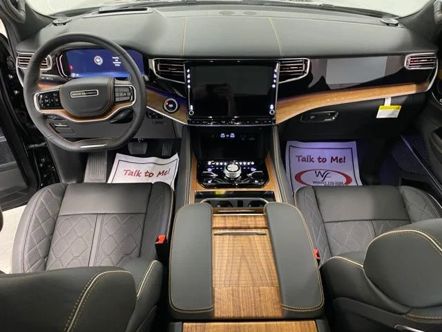 New 2024 Black Jeep Series III image 22
