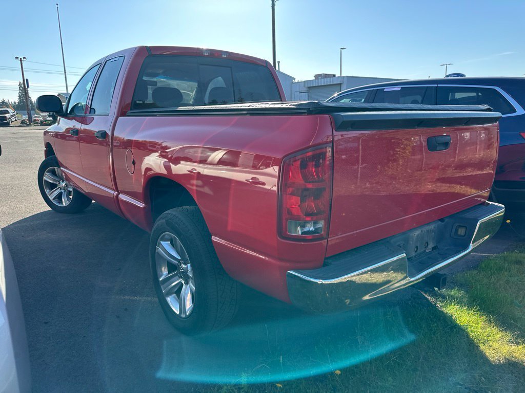 Used 2004 Flame Red Dodge SLT image 6