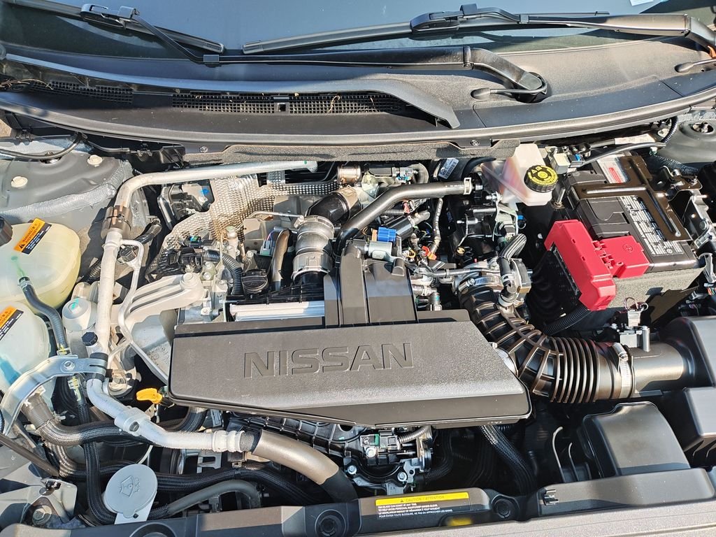 Used 2026 Black Nissan SL image 25