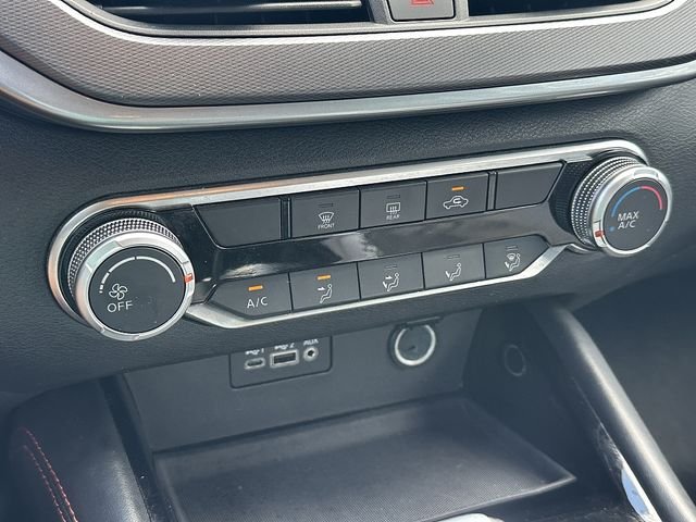 Used 2023 Silver Nissan 2.5 SR image 26