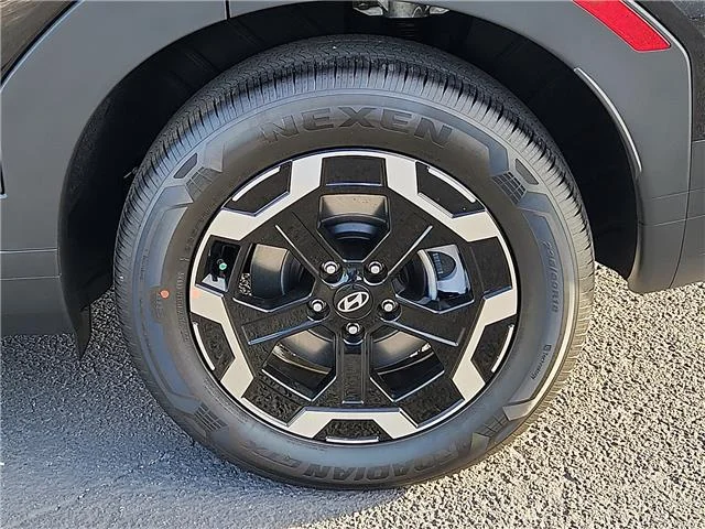 New 2026 Phantom Black Hyundai SEL image 7