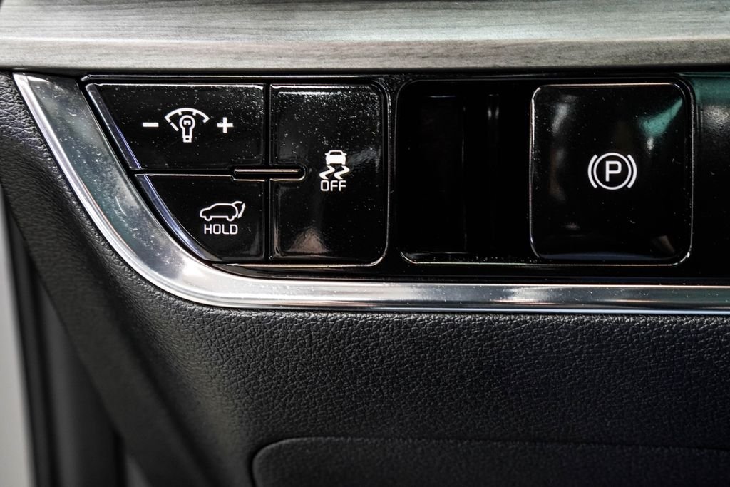 Used 2024 Gray Kia X-Line image 40