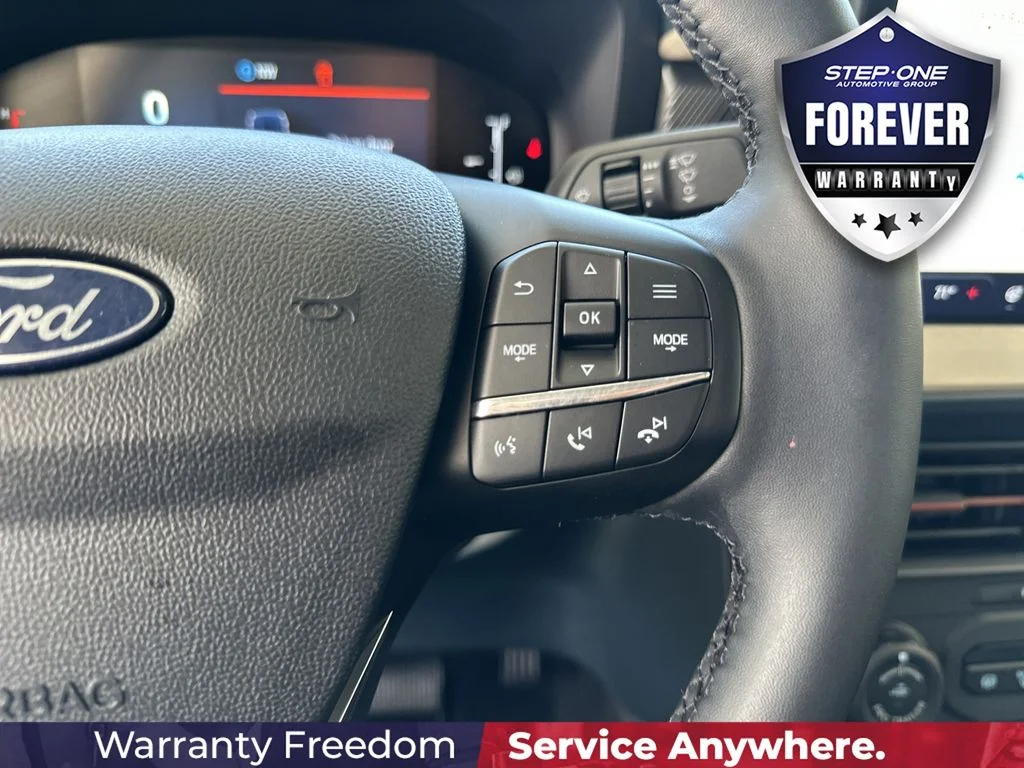 Used 2025 Red Ford Lariat image 22