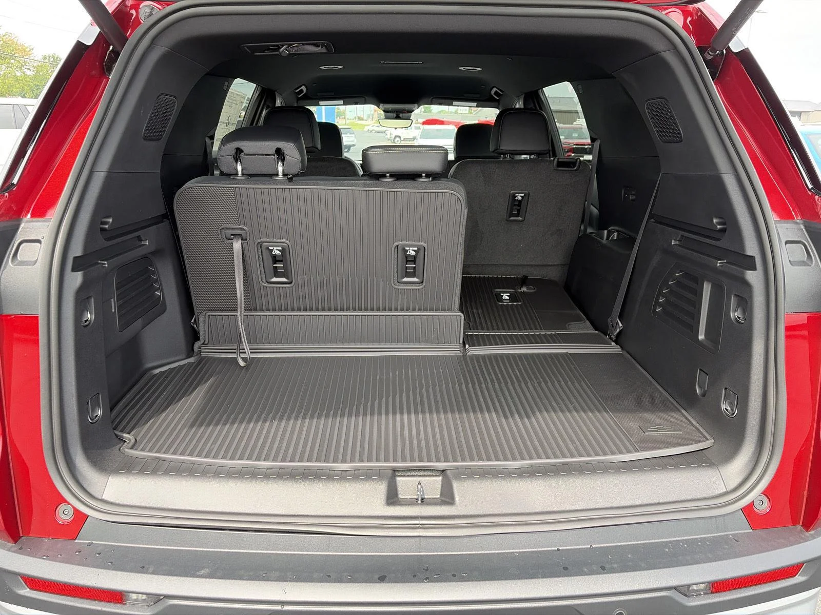 2026 Chevrolet Traverse LT - Photo 7