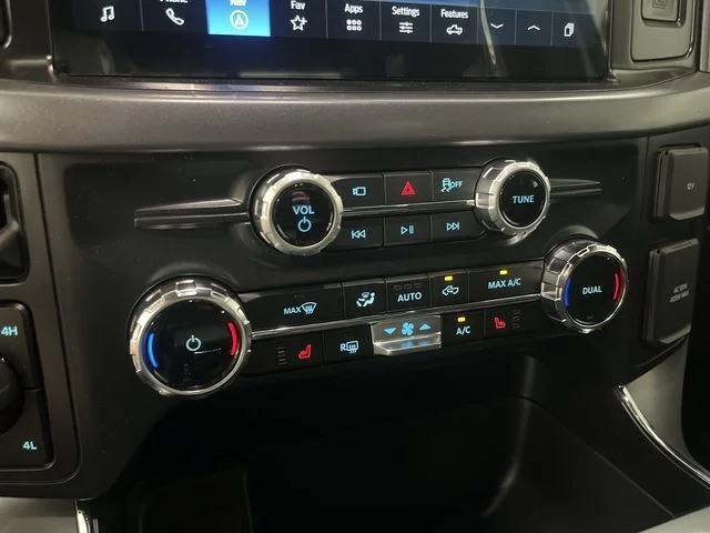 New 2026 Oxford White Ford XLT image 20