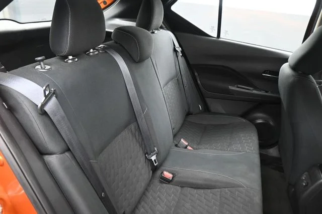 Used 2022 Orange Nissan SV image 23