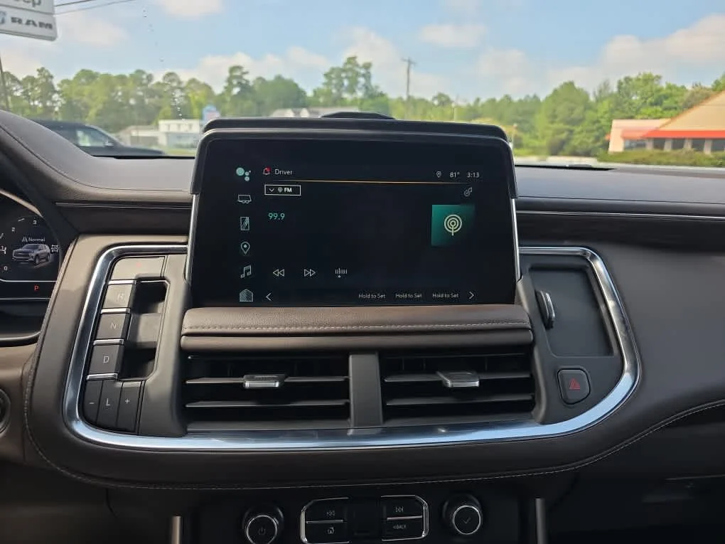Used 2022 Midnight Blue Metallic Chevrolet LT image 33