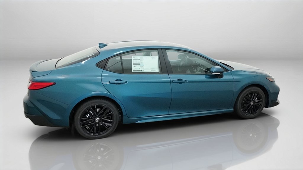 New 2026 Ocean Gem Toyota SE image 8