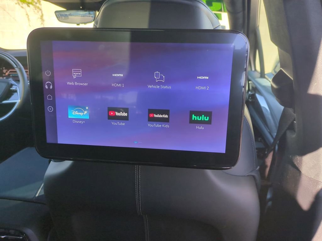 2025 Cadillac Escalade IQ Sport 2 - Photo 36