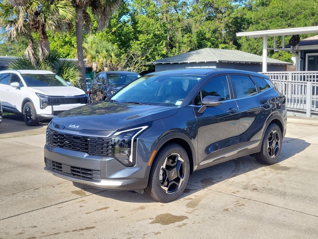 New 2026 Gravity Gray Kia EX image 3