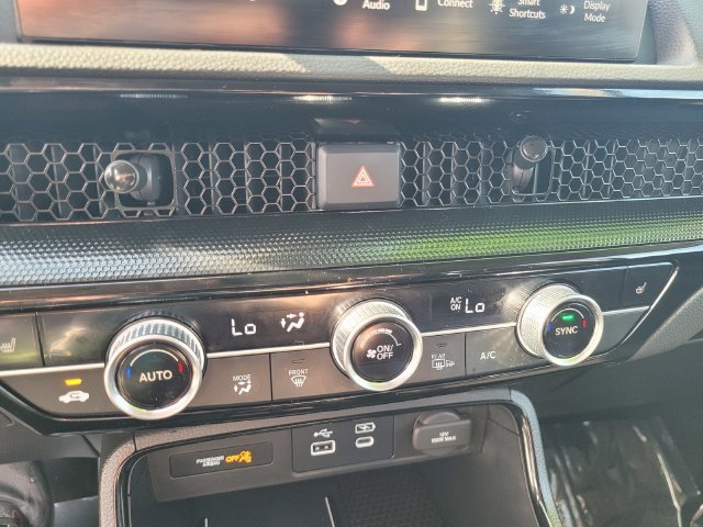 Used 2024  Honda EX-L image 25