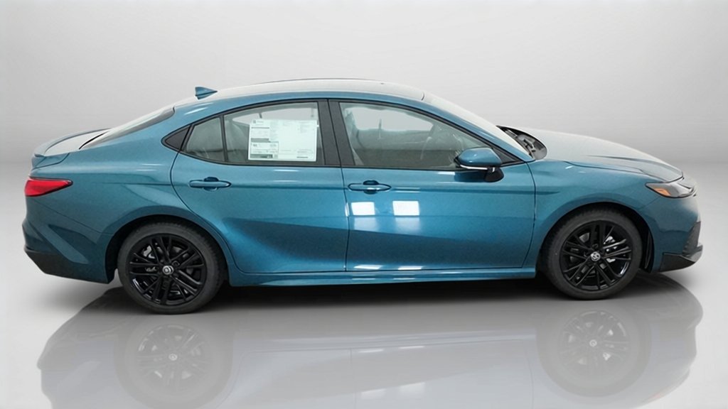 New 2026 Ocean Gem Toyota SE image 37