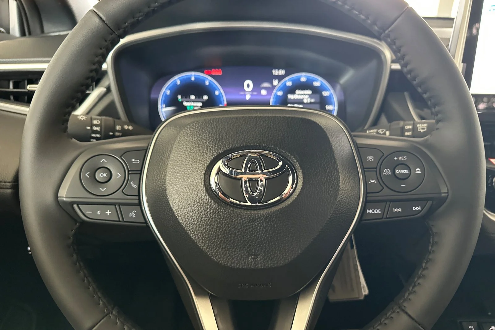New 2026 Sonic Silver Toyota XLE image 23