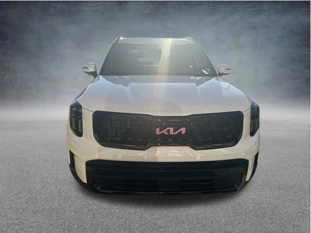 Used 2024 White Kia EX X-Line image 2
