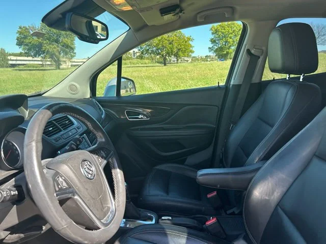 Used 2013 Silver Buick Leather image 11