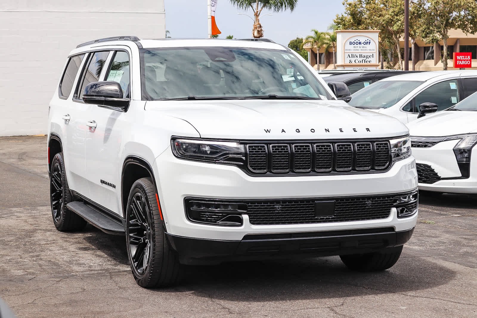 Used 2025 Bright White Clearcoat Jeep Series II Carbide image 3