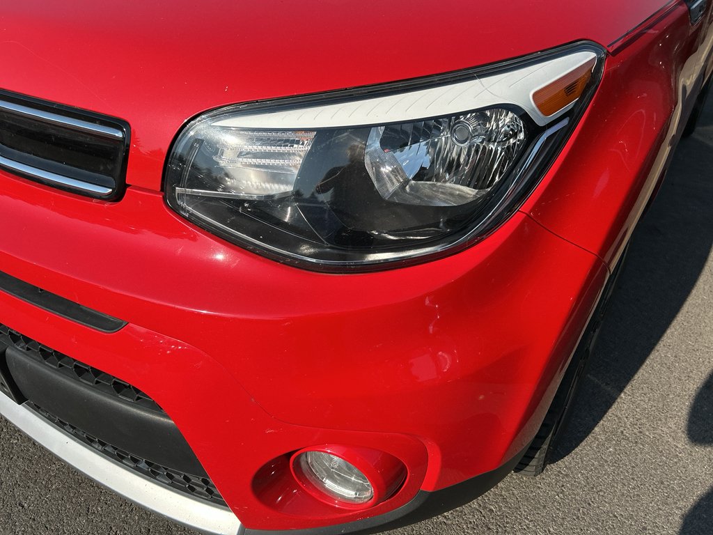 Used 2017 Inferno Red w/Black Roof Kia + image 7
