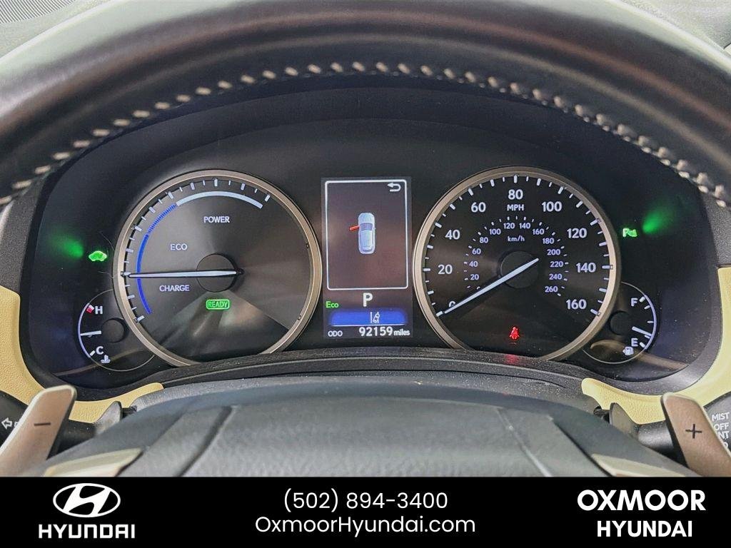 Used 2021 Eminent White Pearl Lexus Base image 12