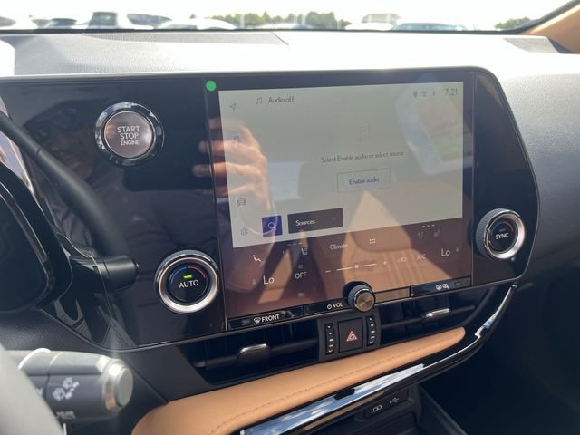 2023 Lexus NX 350 - Photo 16