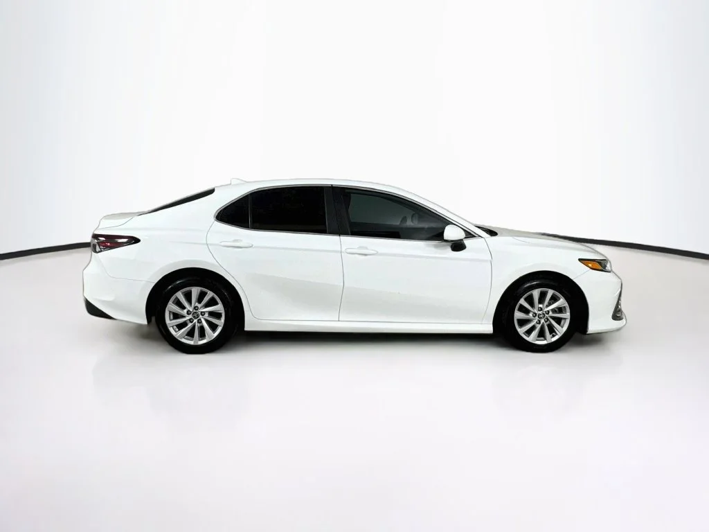 Used 2023 White Toyota LE image 8