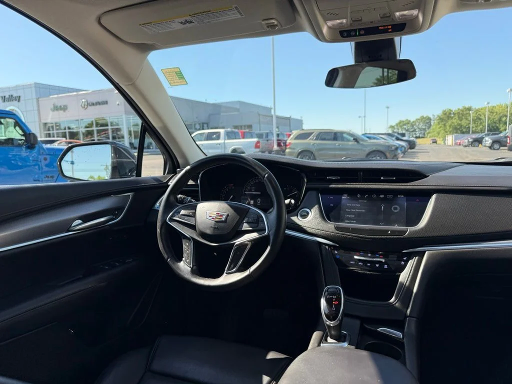 Used 2018 Gray Cadillac Premium Luxury image 44