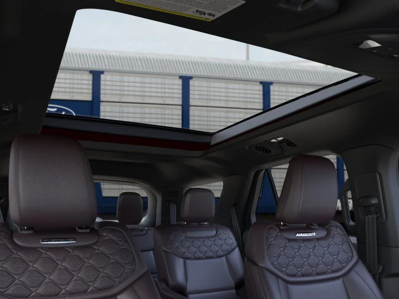 New 2026 Rapid Red Metallic Tinted Clearcoat Ford Platinum image 22