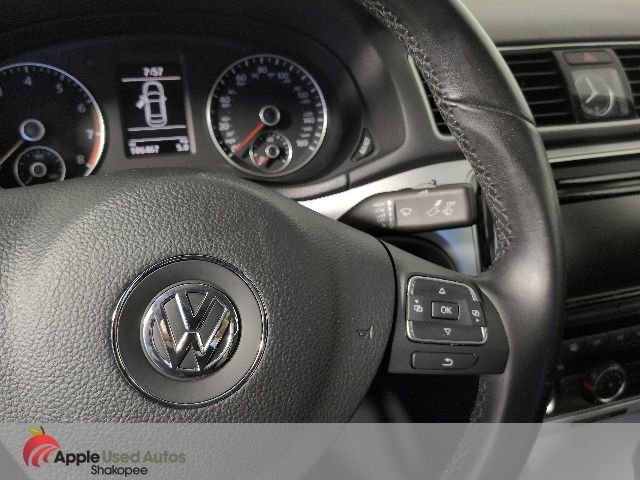 Used 2013 Silver Volkswagen 2.5 SE image 22