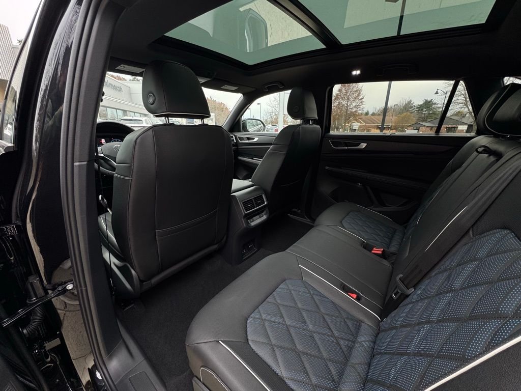 2026 Volkswagen Atlas Cross Sport SEL Premium R-LINE - Photo 30