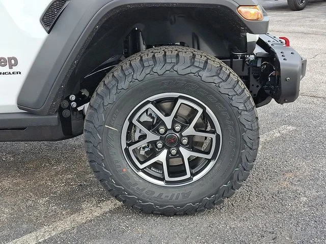 New 2026 White Jeep Rubicon image 8