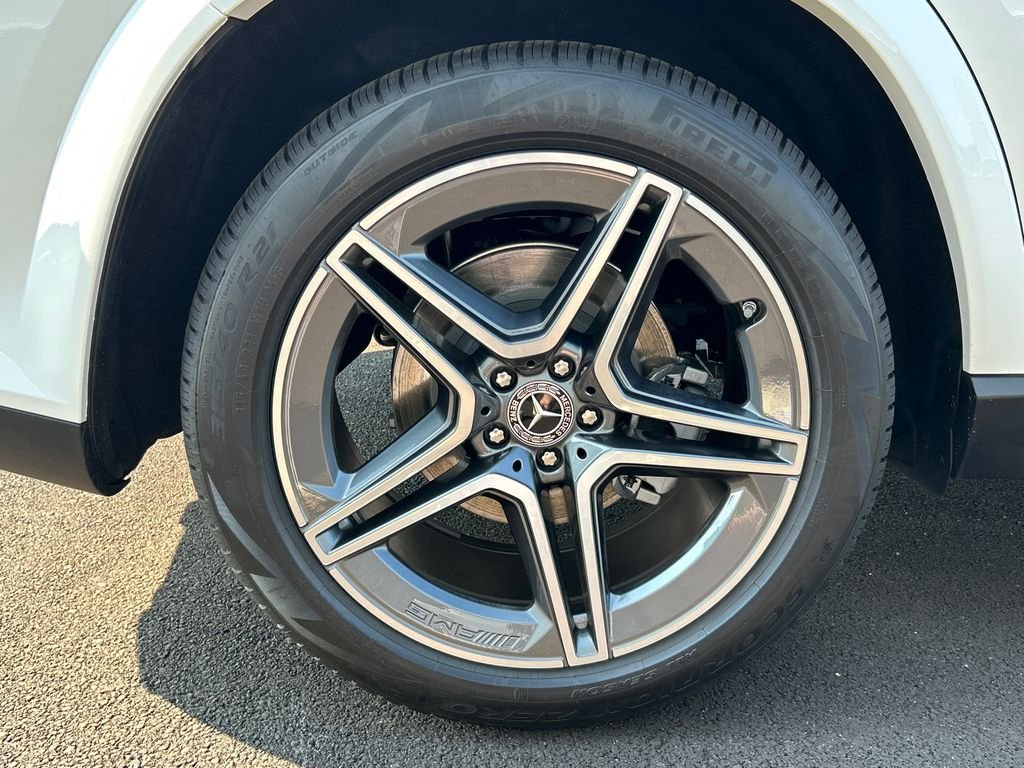 New 2026 Polar White Mercedes-Benz GLS 450 image 37