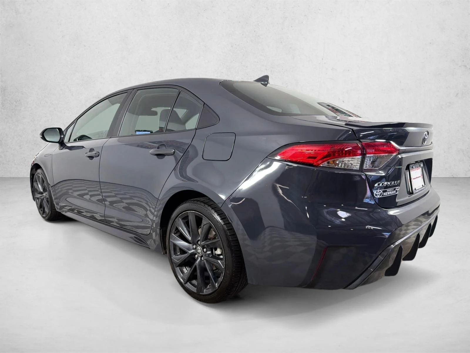 Used 2024 Gray Toyota SE image 5