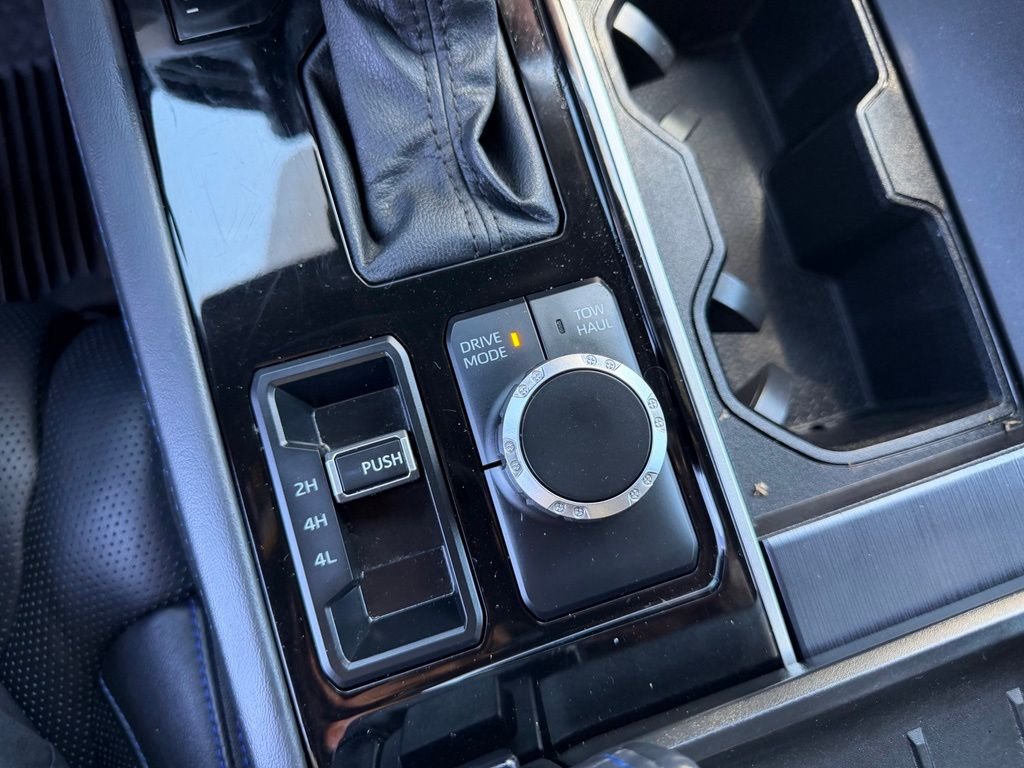 Used 2022 Silver Toyota Platinum image 26