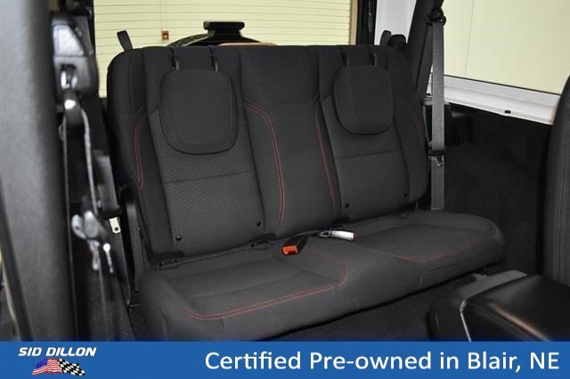 2023 Jeep Wrangler 2-Door Rubicon - Photo 8