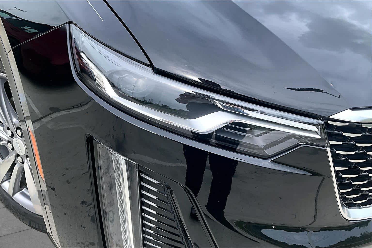 Used 2024 Stellar Black Metallic Cadillac FWD Premium Luxury image 26