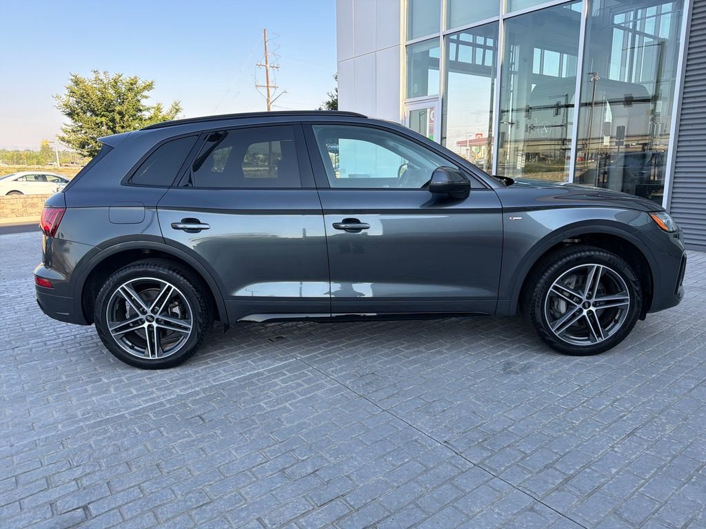 Used 2023 Daytona Gray Pearl Effect Audi 55 Premium Plus image 6