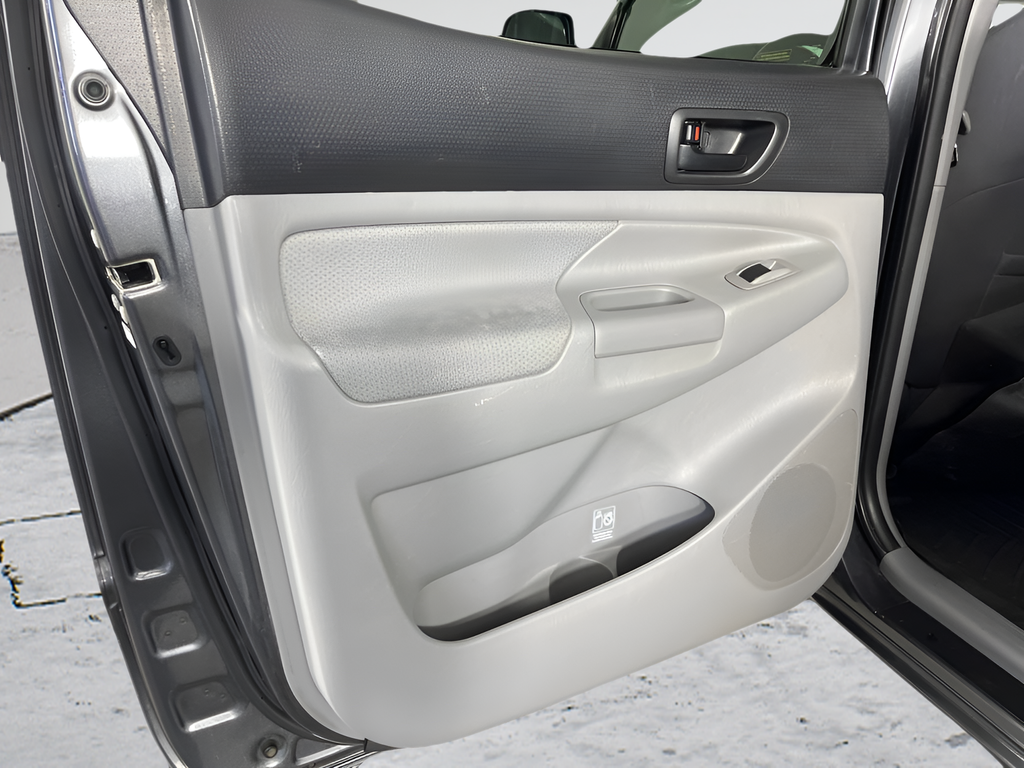 Used 2011 Magnetic Gray Metallic Toyota PreRunner image 11